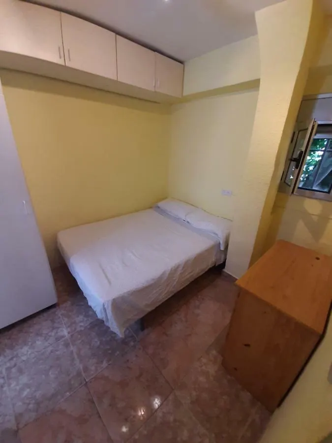 Economico apartamento 2a linea playa Salou